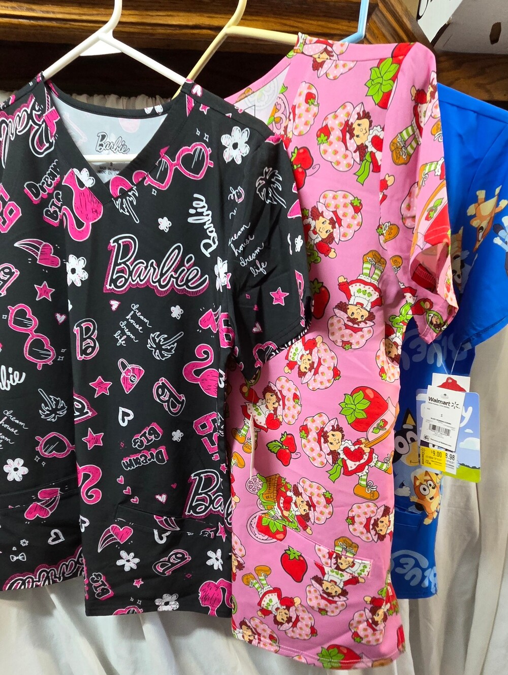 3 Scrub Tops - Picture 1 of 6